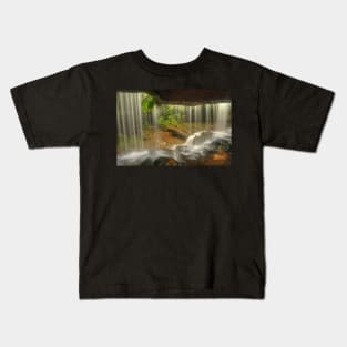 Lower Somersby Falls .. behind the veil Kids T-Shirt